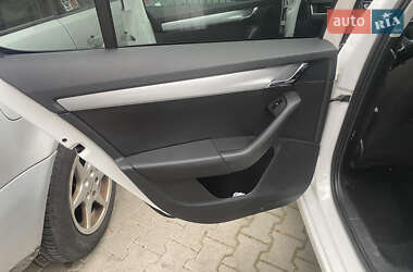 Лифтбек Skoda Octavia 2013 в 