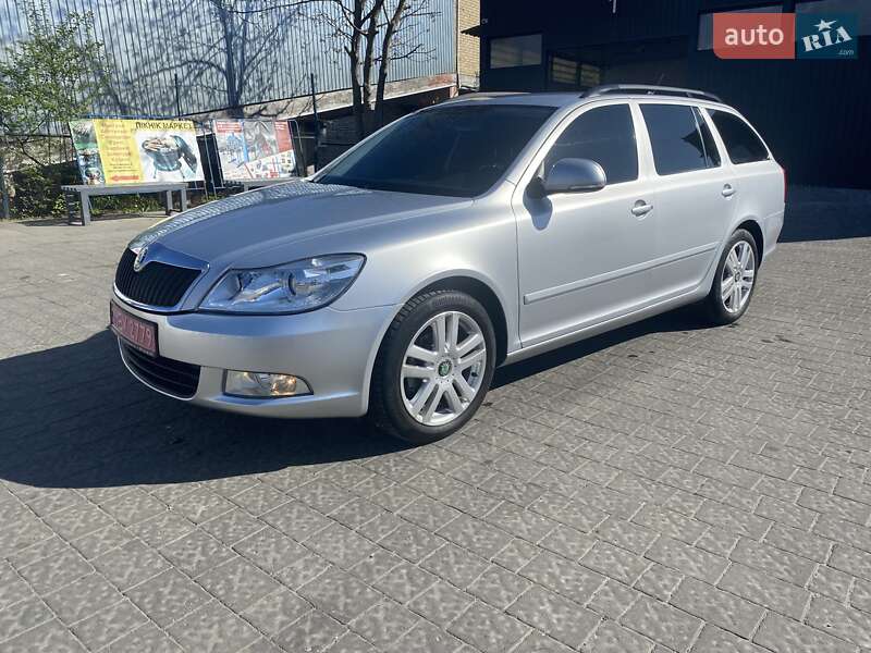 Универсал Skoda Octavia 2011 в Львове