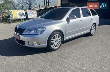 Универсал Skoda Octavia 2011 в 