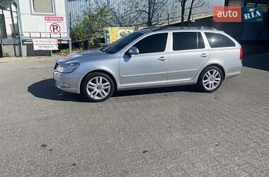 Универсал Skoda Octavia 2011 в 