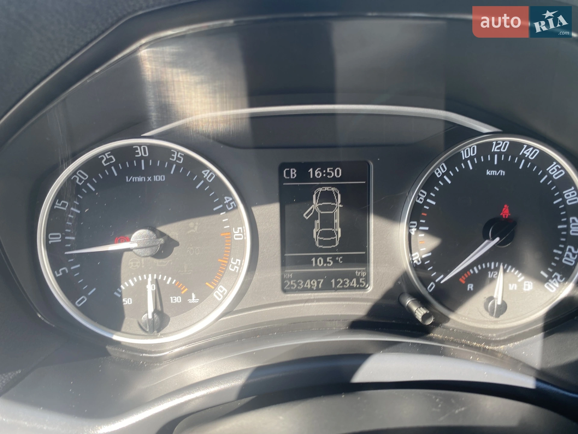 2011 Skoda Octavia - мініатюра 16