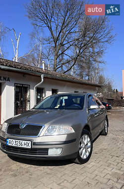Ліфтбек Skoda Octavia 2008 в 
