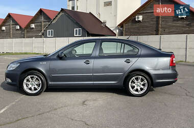 Лифтбек Skoda Octavia 2010 в 