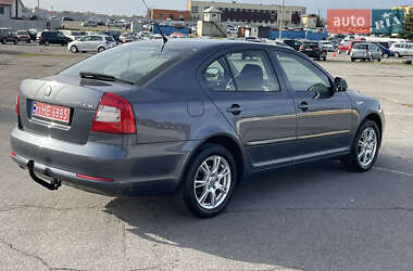 Лифтбек Skoda Octavia 2010 в 