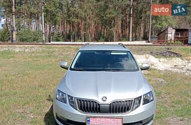 Универсал Skoda Octavia 2017 в Александровке