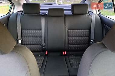 Ліфтбек Skoda Octavia 2012 в 