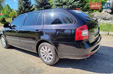Универсал Skoda Octavia 2012 в 