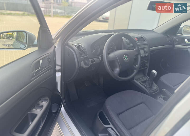 Універсал Skoda Octavia 2006 в Рівному