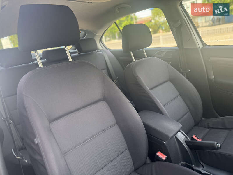 Універсал Skoda Octavia 2006 в Рівному