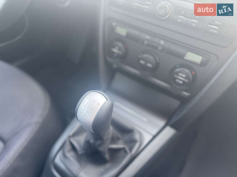Універсал Skoda Octavia 2006 в Рівному