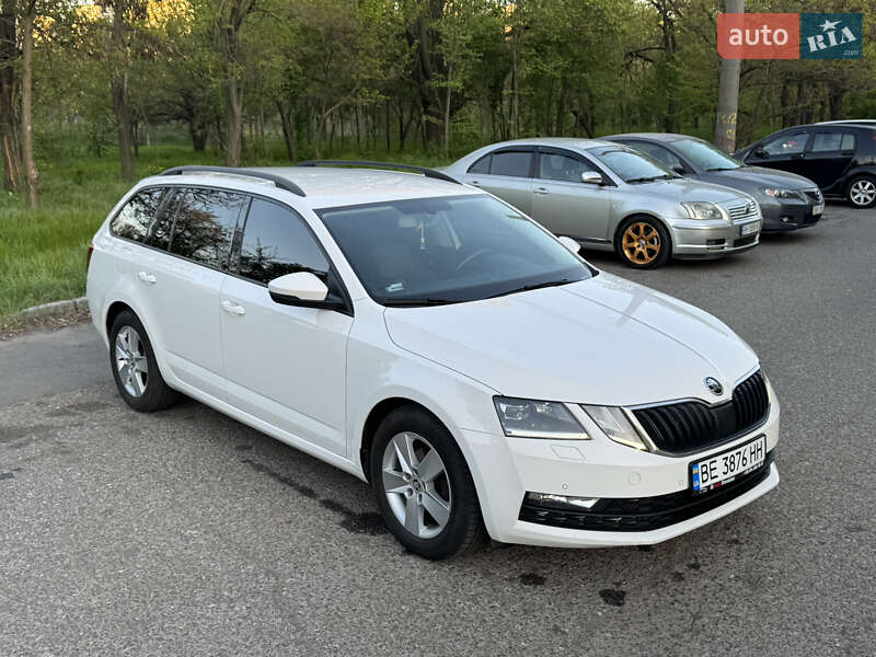 Универсал Skoda Octavia 2018 в Одессе
