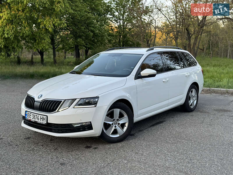 Универсал Skoda Octavia 2018 в Одессе