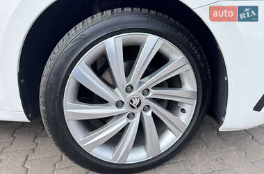 Лифтбек Skoda Octavia 2020 в 