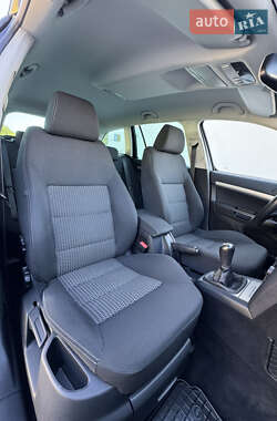 Універсал Skoda Octavia 2009 в 