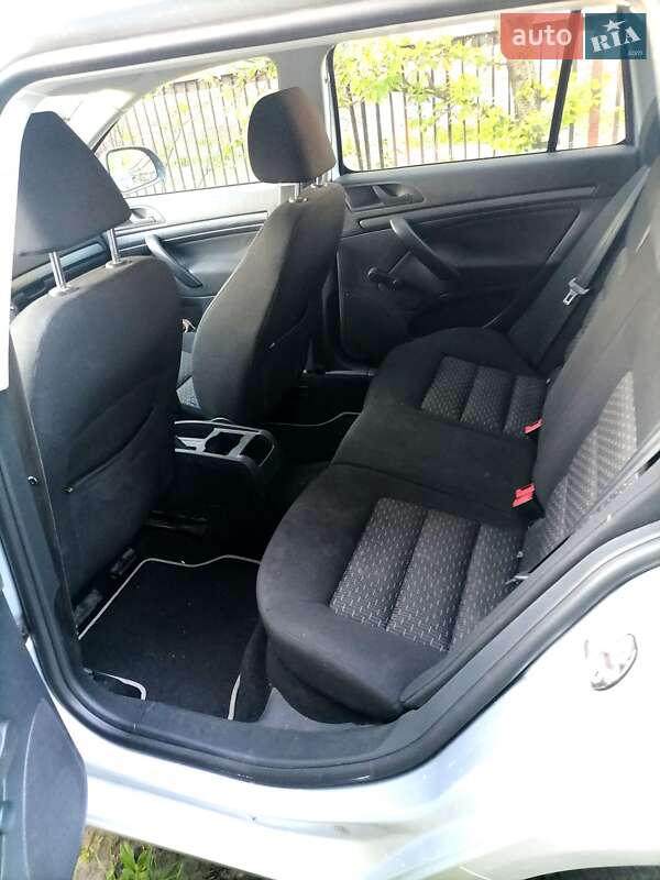 Універсал Skoda Octavia 2009 в Ківерцях