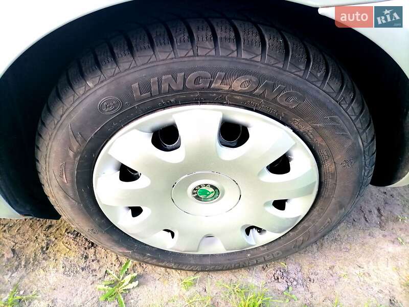 Універсал Skoda Octavia 2009 в Ківерцях