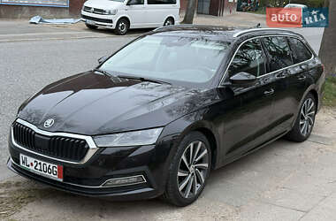 Универсал Skoda Octavia 2021 в Львове