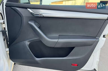 Універсал Skoda Octavia 2013 в 
