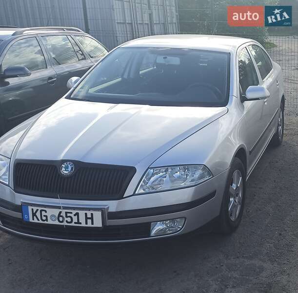 Лифтбек Skoda Octavia 2006 в 
