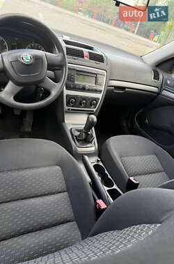 Универсал Skoda Octavia 2011 в 