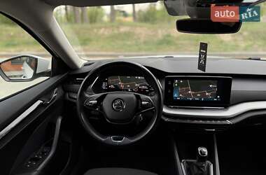 Ліфтбек Skoda Octavia 2020 в 