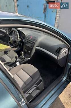 Ліфтбек Skoda Octavia 2006 в 