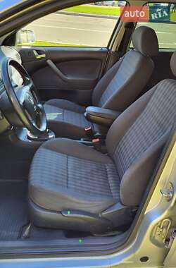 Универсал Skoda Octavia 2006 в 