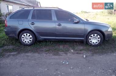 Універсал Skoda Octavia 2008 в Чорнобаї
