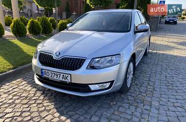 Лифтбек Skoda Octavia 2015 в Мукачево