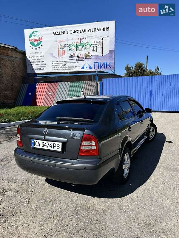 Лифтбек Skoda Octavia 2008 в Кропивницком