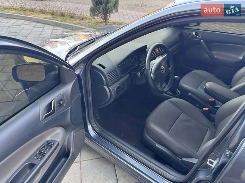 Лифтбек Skoda Octavia 2008 в Кропивницком