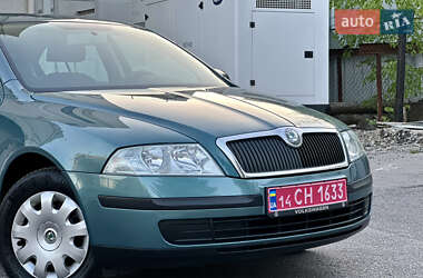 Лифтбек Skoda Octavia 2005 в 