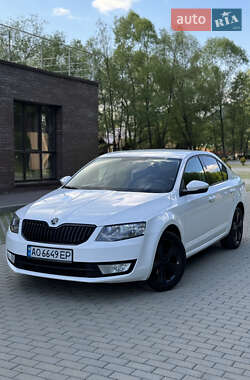 Лифтбек Skoda Octavia 2014 в Сваляве