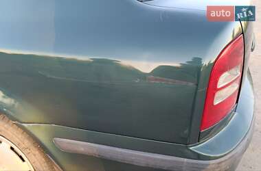 Ліфтбек Skoda Octavia 2001 в 