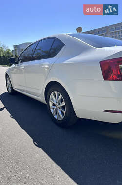 Ліфтбек Skoda Octavia 2017 в 