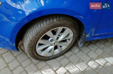 Ліфтбек Skoda Octavia 2018 в 