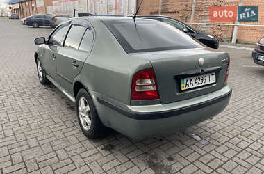 Лифтбек Skoda Octavia 2003 в 