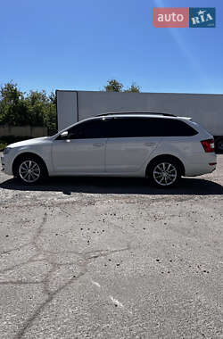 Универсал Skoda Octavia 2015 в 