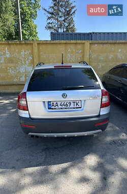 Універсал Skoda Octavia 2013 в Черкасах