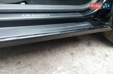 Універсал Skoda Octavia 2011 в 