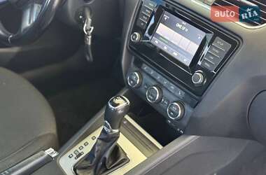 Лифтбек Skoda Octavia 2014 в 