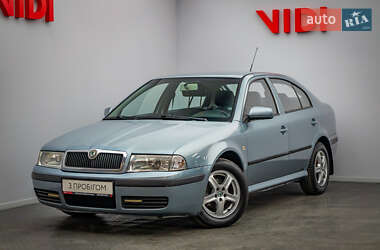 Лифтбек Skoda Octavia 2004 в Киеве