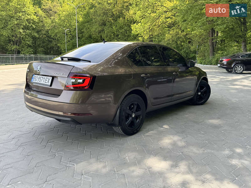Лифтбек Skoda Octavia 2018 в Тернополе
