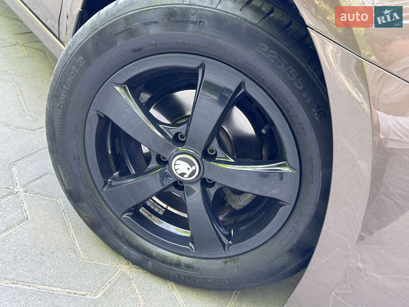 Лифтбек Skoda Octavia 2018 в Тернополе