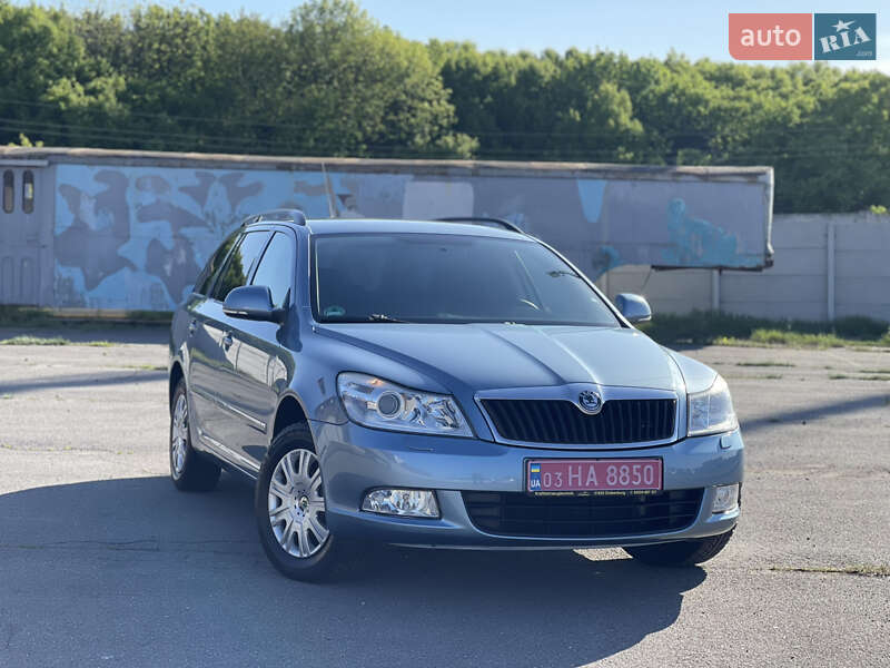 Універсал Skoda Octavia 2009 в 