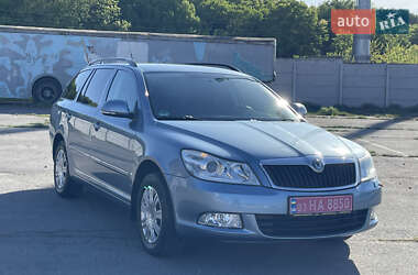 Універсал Skoda Octavia 2009 в 