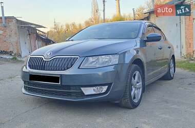 Лифтбек Skoda Octavia 2014 в Сумах