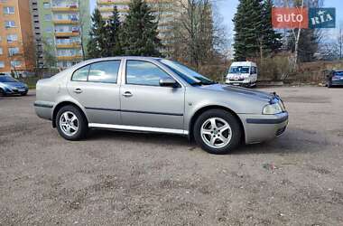 Лифтбек Skoda Octavia 2009 в Коростене