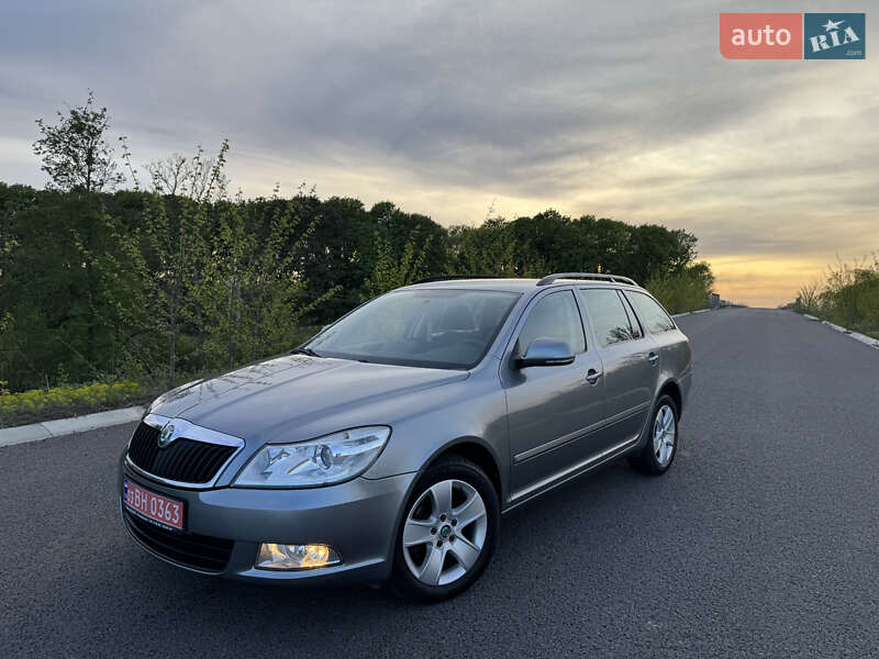 Универсал Skoda Octavia 2012 в Ровно