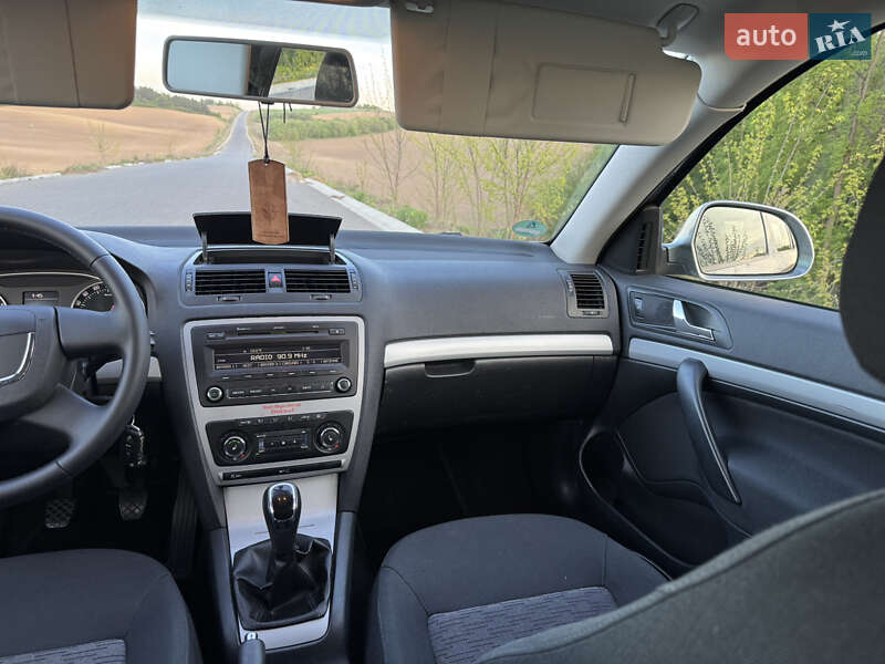 Универсал Skoda Octavia 2012 в Ровно